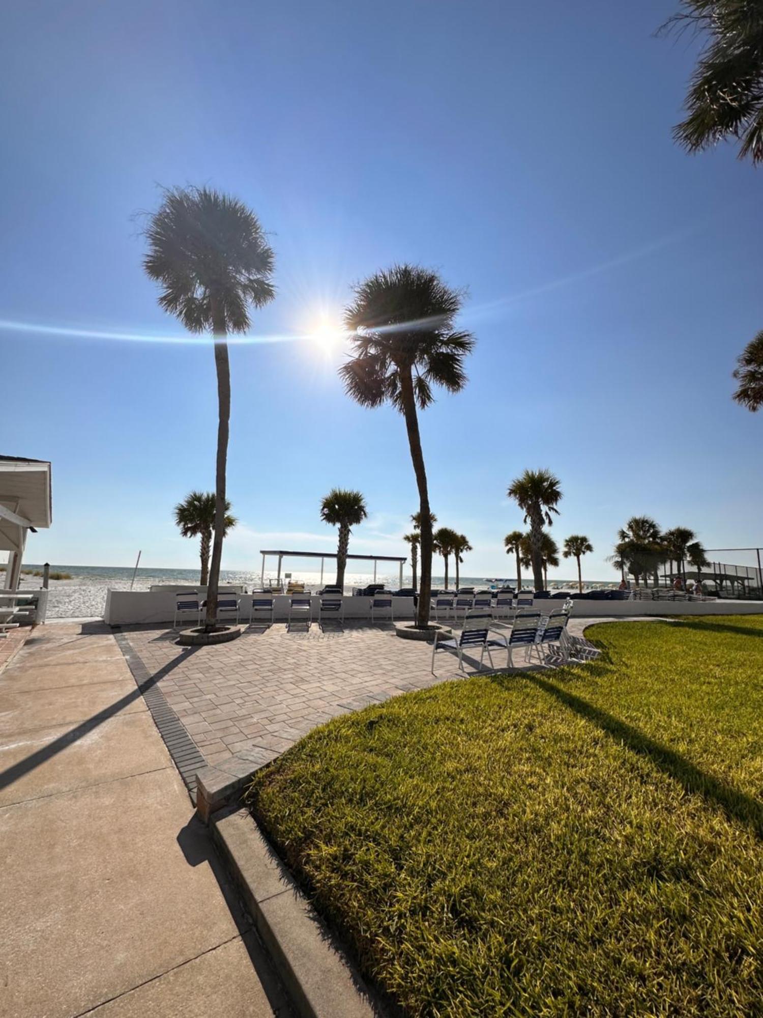 Aparthotel Sea Crest Point O'Rocks Exterior foto